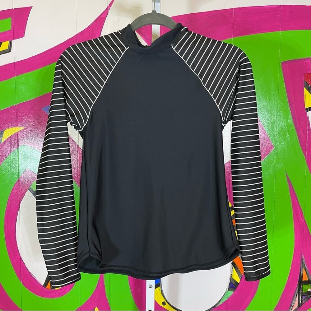 All In Motion, Long Sleeve Swim Shirt. Back Zipper with long Pull. Size Small.
